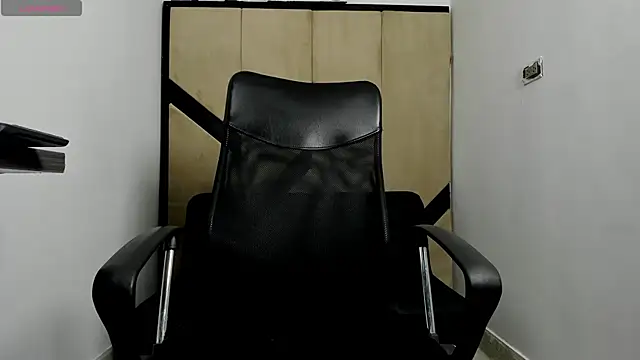 danielclarton1 online show from February 6, 2:44 am