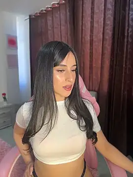 itsmadely online show from June 10, 8:21 pm