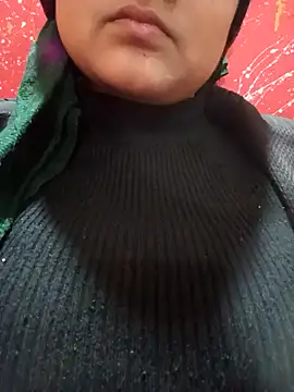 Snapshot of vadapavgirl chatting on December 17, 3:16 pm vadapavgirl online show from December 17, 3:16 pm