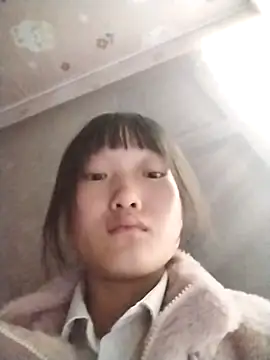 Snapshot of lytamye chatting on March 18, 7:44 am lytamye online show from March 18, 7:44 am