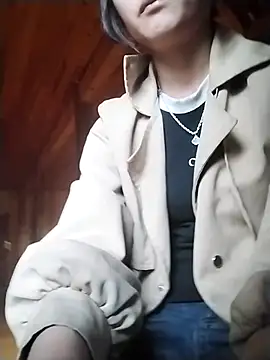 Snapshot of lytamye chatting on March 5, 10:22 am lytamye online show from March 5, 10:22 am