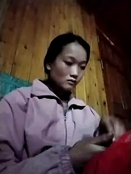 Snapshot of lytamye chatting on December 14, 11:18 am lytamye online show from December 14, 11:18 am