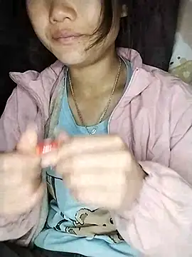 Snapshot of lytamye chatting on March 9, 9:35 am lytamye online show from March 9, 9:35 am