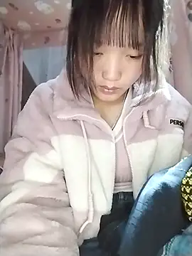 Snapshot of lytamye chatting on March 18, 2:06 pm lytamye online show from March 18, 2:06 pm