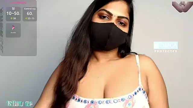 Snapshot of sameeksha_9 chatting on September 29, 10:48 pm sameeksha 9 online show from September 29, 10:48 pm