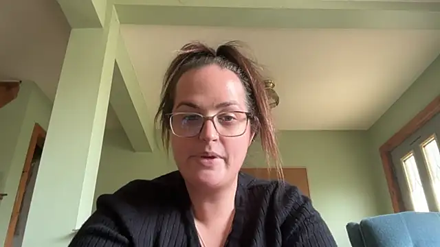 Quinnrose0420 online show from September 17, 7:05 pm