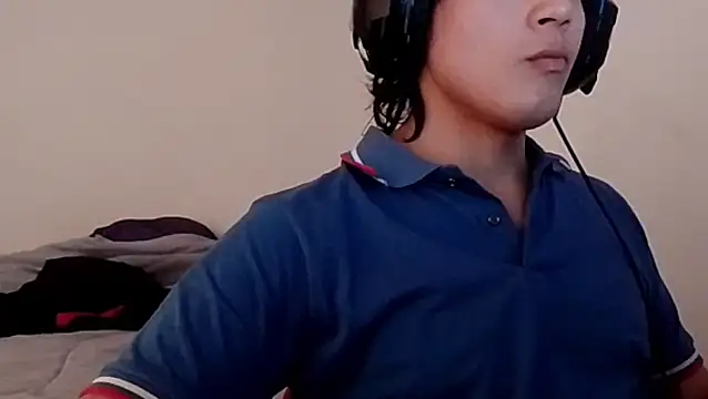 Snapshot of Xtrem3HARDxxx chatting on October 10, 6:14 am Xtrem3HARDxxx online show from October 10, 6:14 am