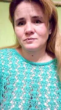 Snapshot of SannyMILF chatting on December 15, 2:27 pm SannyMILF online show from December 15, 2:27 pm