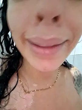 Snapshot of Sweet-diamondxxx chatting on November 22, 2:16 pm Sweet-diamondxxx online show from November 22, 2:16 pm