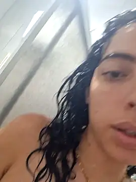 Snapshot of Sweet-diamondxxx chatting on November 24, 9:04 pm Sweet-diamondxxx online show from November 24, 9:04 pm