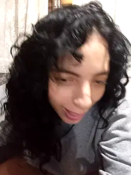 Sweet-diamondxxx online show from March 13, 3:28 pm