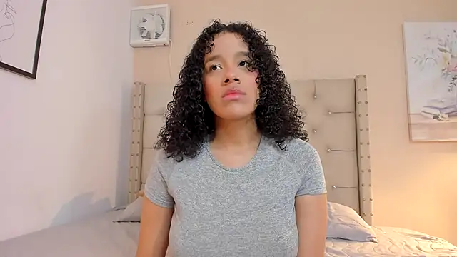 vanesasexyhot21 online show from March 24, 2:22 am