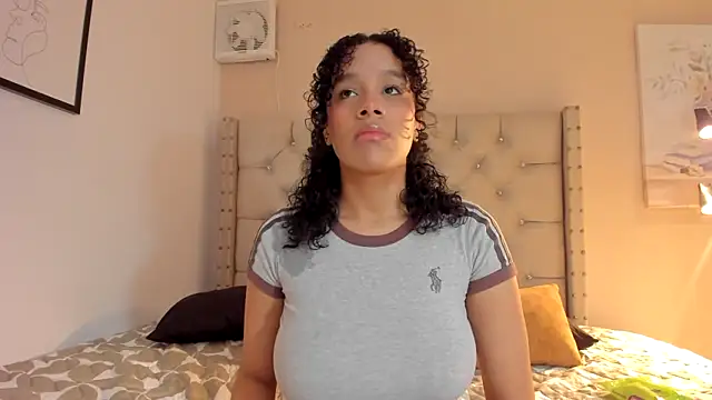 vanesasexyhot21 online show from March 7, 2:07 am