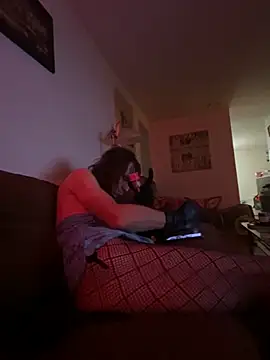 kikiwonderbar online show from November 13, 5:39 pm