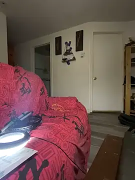 kikiwonderbar online show from February 5, 2:07 am