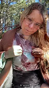 EmyLana online show from April 5, 7:37 am