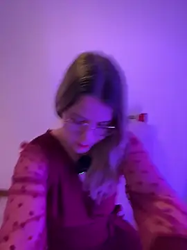 EmyLana online show from February 14, 8:42 pm