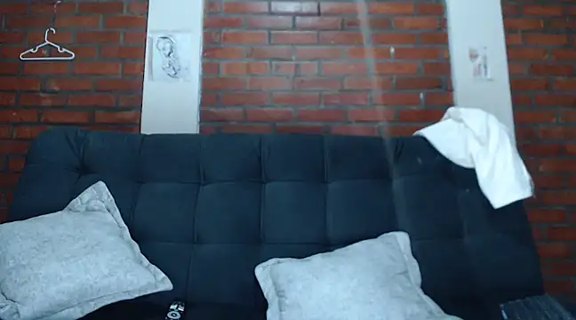 ethan noir online show from December 15, 5:23 am