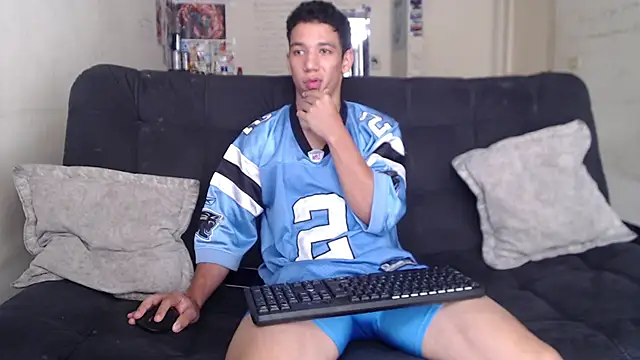 ethan noir online show from January 10, 7:31 pm