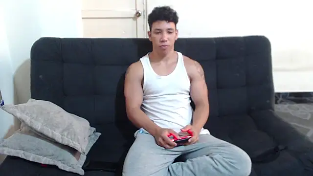 ethan noir online show from September 12, 4:40 pm