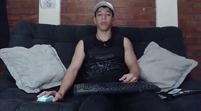 ethan noir online show from January 21, 11:13 pm
