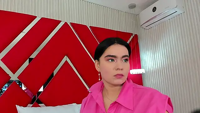 SusanCouper online show from November 5, 10:24 pm