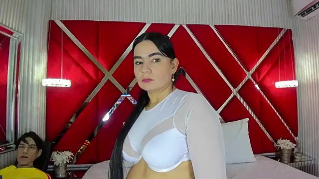 Snapshot of SusanCouper chatting on June 25, 10:26 pm SusanCouper online show from June 25, 10:26 pm