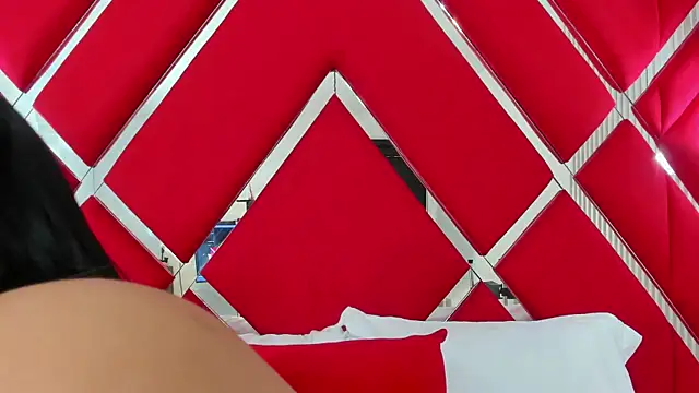 SusanCouper online show from March 20, 10:33 pm