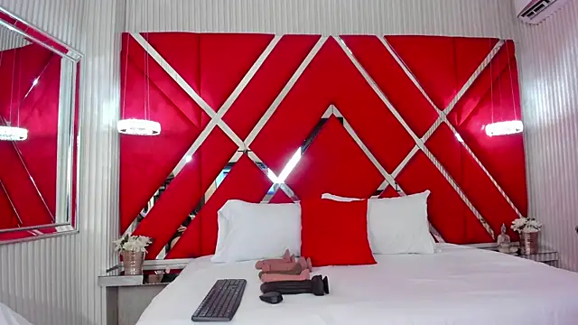 SusanCouper online show from March 12, 10:36 pm