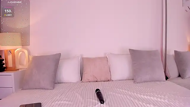 alisson 81 online show from March 13, 6:26 am