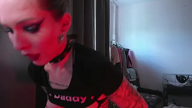 Natural pussy online show from May 26, 8:12 am