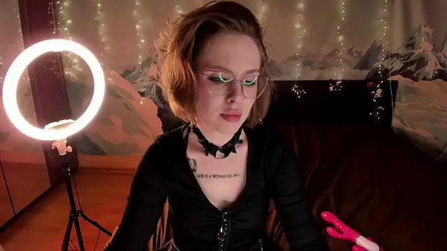 Snapshot of Natural_pussy chatting on January 25, 3:52 pm Natural pussy online show from January 25, 3:52 pm