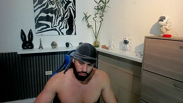 Daemon21 online show from November 13, 11:30 pm