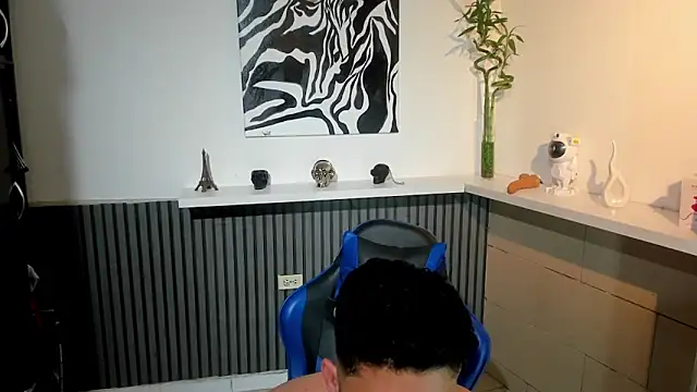 Daemon21 online show from October 13, 5:36 pm