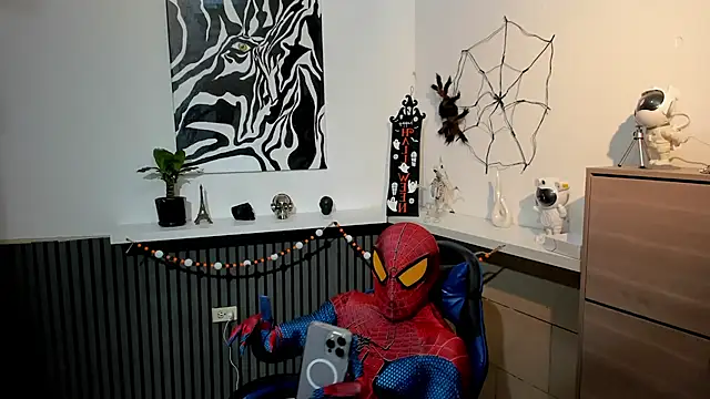 Daemon21 online show from October 30, 9:33 pm