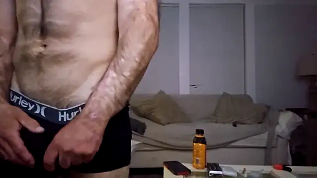 blairfrancis online show from October 12, 4:36 am