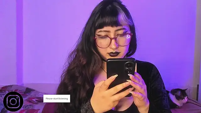 larissa01  online show from January 9, 7:21 pm