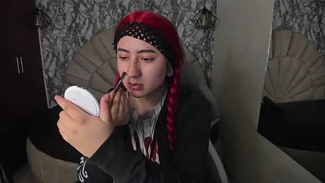 larissa01  online show from March 12, 2:41 am