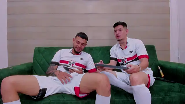 hot day online show from September 30, 9:21 pm