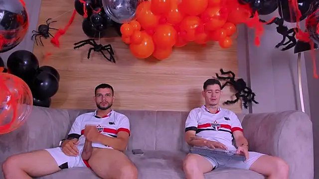 hot day online show from October 27, 8:43 pm