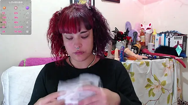 Ruby Skywalker  online show from February 12, 9:10 am