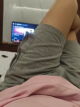 Snapshot of DelhiDick69 chatting on July 8, 6:08 pm DelhiDick69 online show from July 8, 6:08 pm