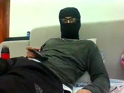 Snapshot of DelhiDick69 chatting on July 7, 4:54 pm DelhiDick69 online show from July 7, 4:54 pm