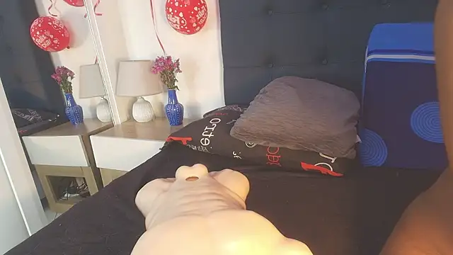 Evelonga 707 online show from February 21, 7:16 pm