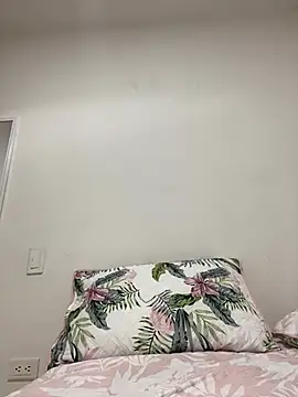 Im Amelia online show from March 9, 10:35 pm