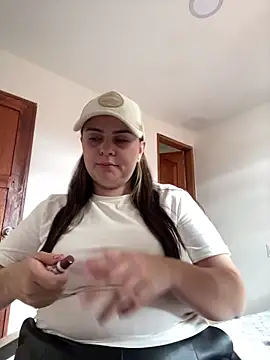 Im Amelia online show from February 14, 7:36 pm