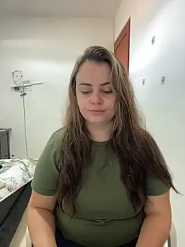 Im Amelia online show from May 5, 1:36 pm