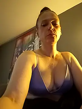 Snapshot of Audrey_hotty chatting on November 1, 12:39 am Audrey hotty online show from November 1, 12:39 am