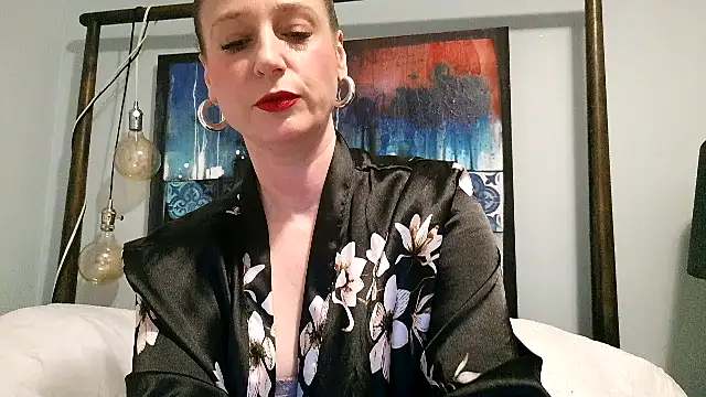 Audrey hotty online show from April 30, 11:09 pm