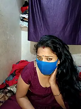 Snapshot of YRIMA1995 chatting on February 17, 3:04 am YRIMA1995 online show from February 17, 3:04 am